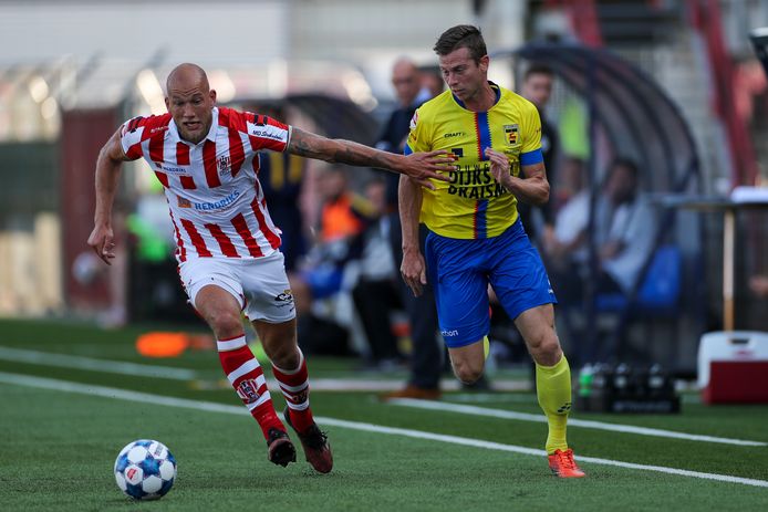 19-09-2020: Voetbal: TOP Oss v Cambuur: Oss
Jan Lammers of TOP Oss, Robert Muhren of SC Cambuur