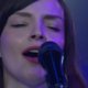 Chvrches covert 'This Is What You Came For' van Rihanna en Calvin Harris (filmpje)