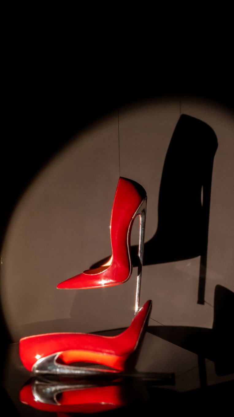 Wat maakt de hoge hakken van Christian Louboutin zo gewild Trouw