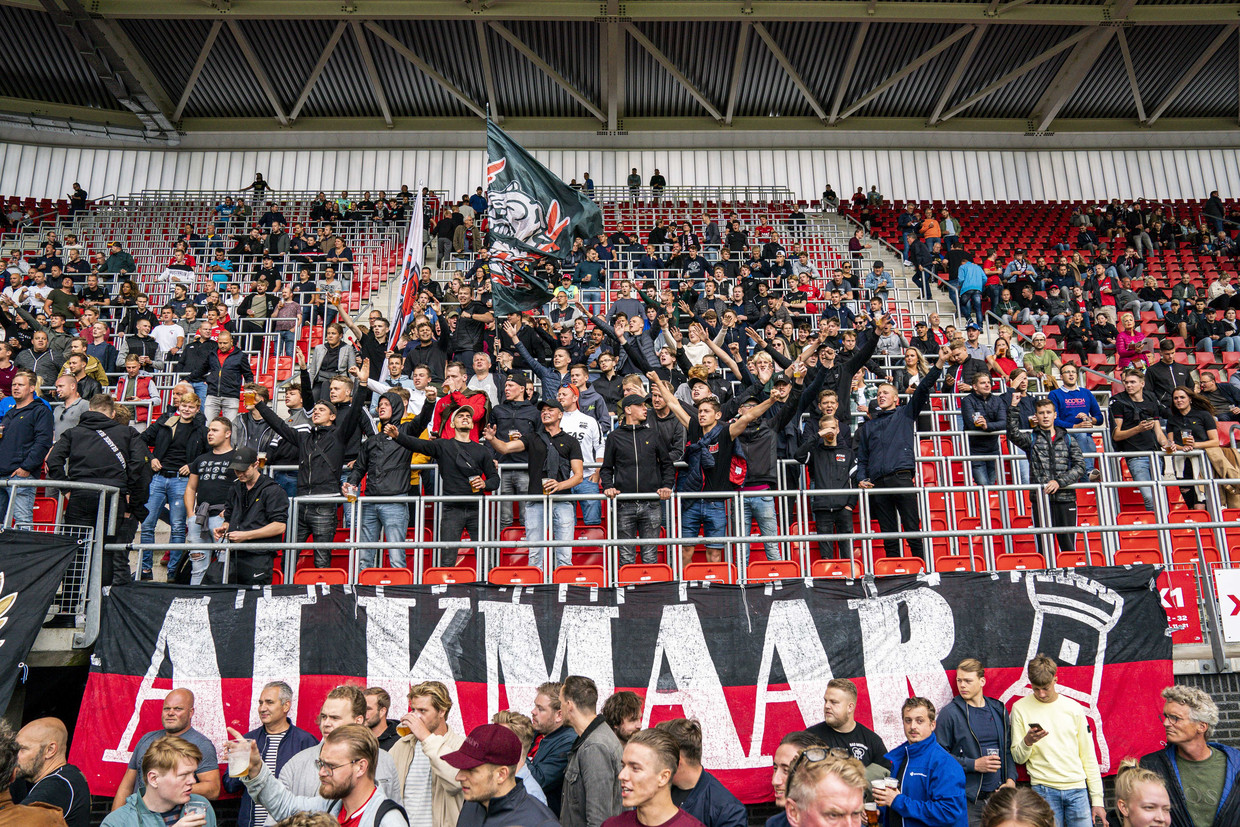 Terwijl het kabinet vrijwel alle festivals deze zomer heeft verboden, zitten er komend weekeinde bijna 27.000 toeschouwers in de Johan Cruijff Arena. Beeld ANP