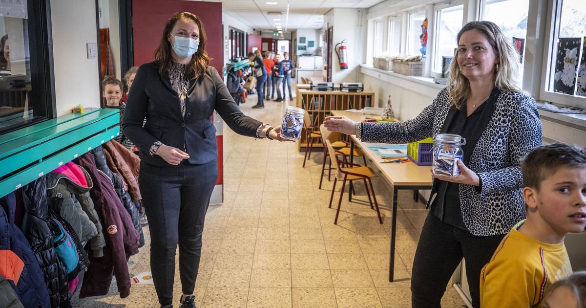 Stroopwafels voor school in Vasse: klein gebaar voor grote kanjers