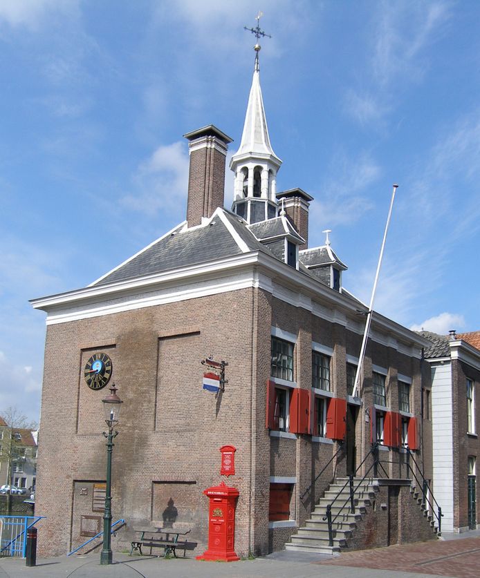 Het Sleepvaartmuseum in Maassluis is gevestigd aan de Hoogstraat.