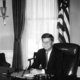 50 jaar na moord op JFK: is een complottheorie nuttig?