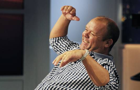 Ook Paul de Leeuw verdient met ruim drie ton boven de norm.