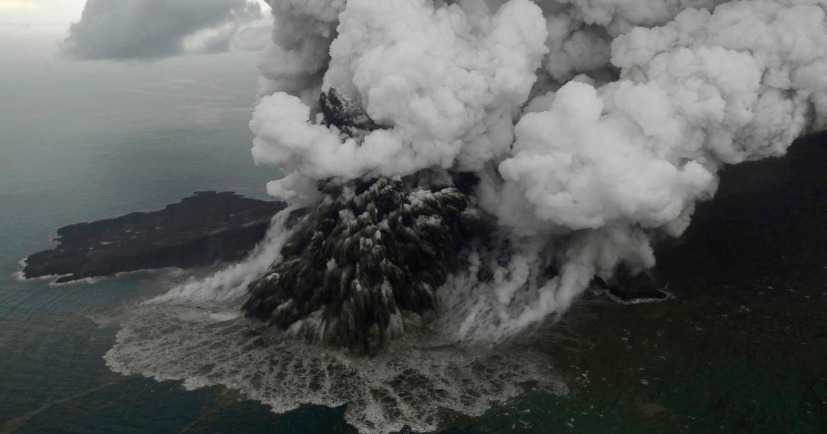 Uitbarsting vulkaan Anak Krakatau in Indonesië: hoogste alarmniveau |  Buitenland