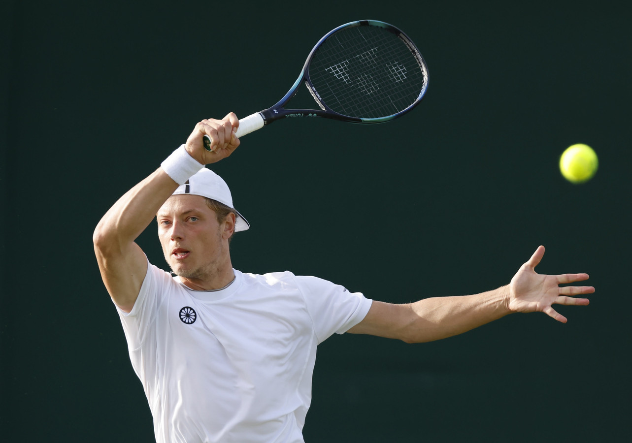 Tim van Rijthoven bekroont wildcard Wimbledon met plek in tweede ronde Foto AD.nl