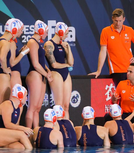 Nederlandse waterpolosters overklassen Hongarije en winnen ook tweede groepswedstrijd op EK