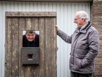 Oude cachotdeur weer ‘thuis’ in het Schepenhuis: ‘Echt bijzonder dat dit na zoveel tijd weer boven water komt’
