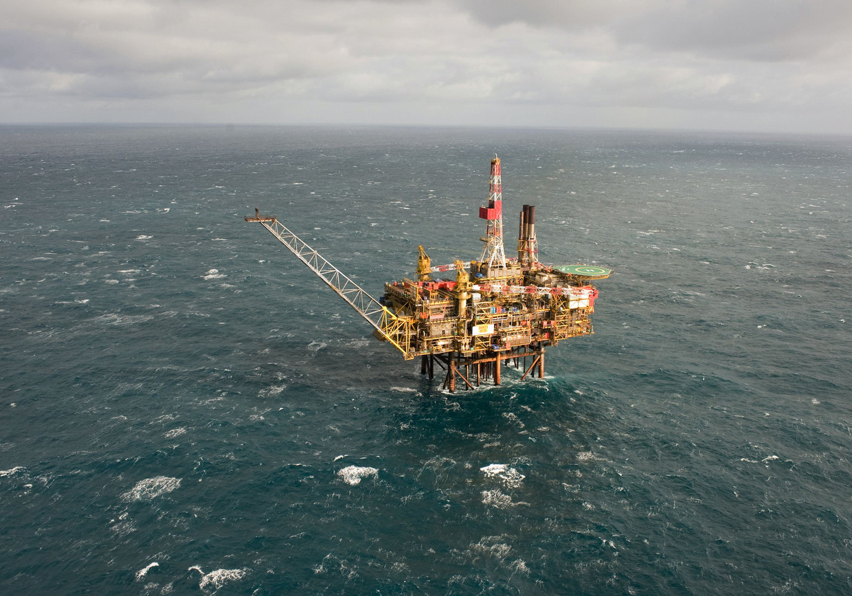 Volgens Reuters zou Shell zich in de toekomst willen concentreren op drie plaatsen om olie en gas te winnen: Nigeria, de Golf van Mexico en de Noordzee. Beeld Reuters
