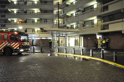 Bewoners flat Gersteveld mogelijk misselijk door brandend plastic