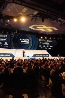 100 Thieves, Riot Games, en s1mple grote winnaars Esports Awards