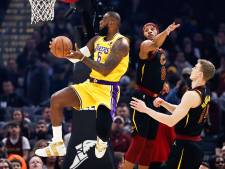 LeBron James neemt LA Lakers bij de hand tegen oude club Cleveland Cavaliers