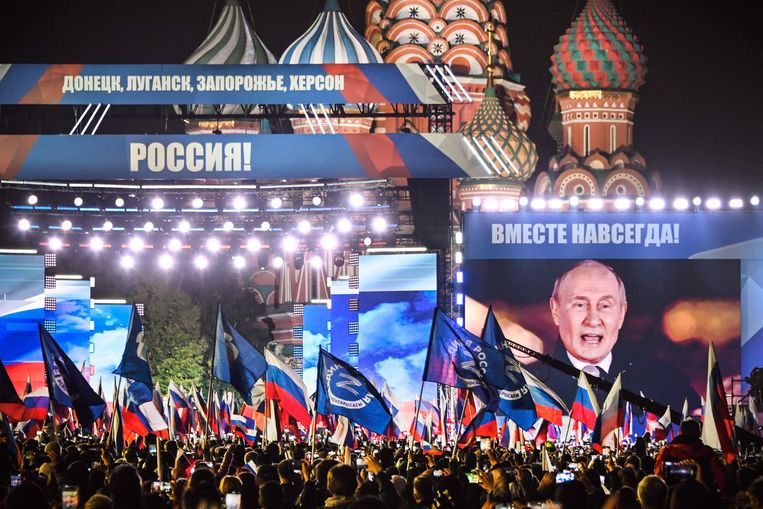 De annexatie van vier Oekraïense provincies ging in de Russische hoofdstad Moskou gepaard met groots opgezette feestelijkheden. Beeld AFP