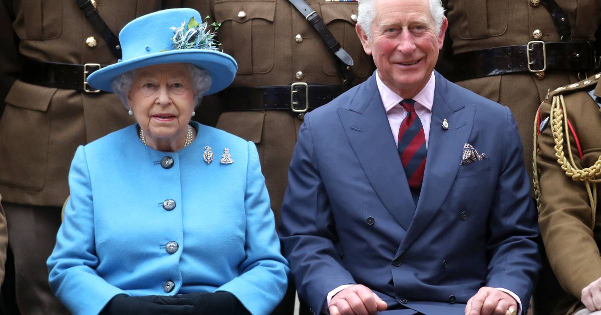 Британцы разделились: сможет ли Элизабет передать эстафету Чарльзу перед смертью?  «Все готово, готово» |  Свойство