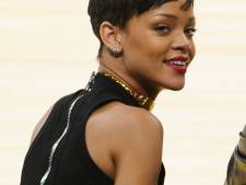 Rihanna insulte un fan qui la compare à Whitney Houston