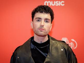 Duncan Laurence is “mentaal uitgeput” en stelt album uit: “Ik ben zo verdrietig”