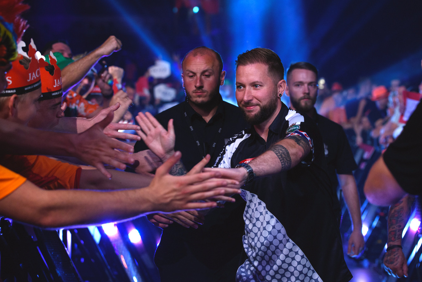 Danny noppert clasht met gerwyn price op world grand prix wat ik