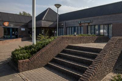 Goochelaar Tim Slaats met jeugdvoorstelling ‘De grote magische kindershow’ in Maarheeze