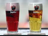 Jupiler kleurt letterlijk rood tijdens EK om Rode Duivels te steunen, maar hoe smaakt dat?