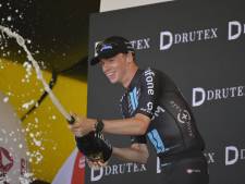 Thymen Arensman klopt grote namen in tijdrit Ronde van Polen en boekt eerste zege uit loopbaan