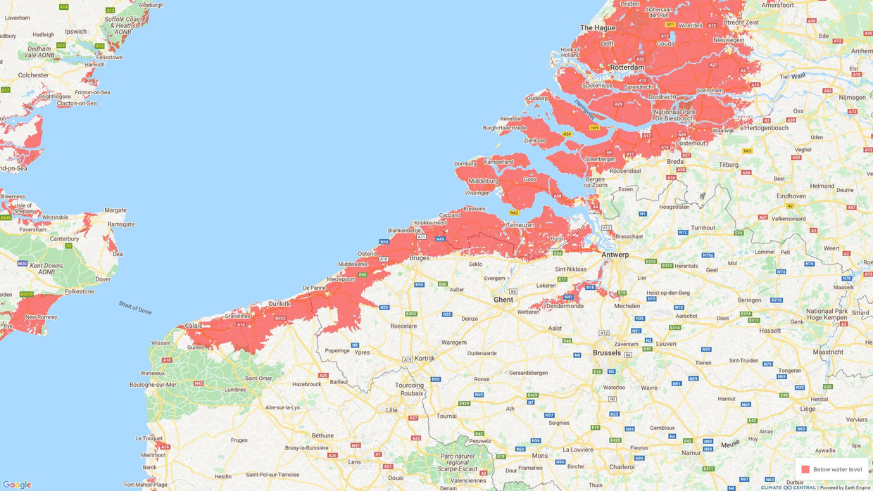 Areas with a risk of flooding if sea level rises by 65 cm.  Climatecentral.org's photo