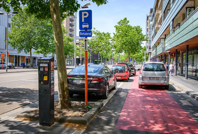 Stad Werkt Aan Nieuwe Parkeersysteem En Voorziet Proefperiode Genk