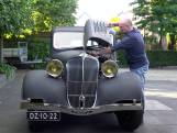 Ronald werkte 20 jaar aan een Renault uit 1935: 'Hij rijdt!'