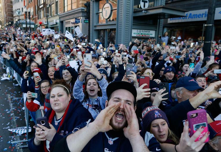 Fans van de New England Patriots vieren feest nadat het team vorig jaar de Super Bowl won.  Beeld Getty