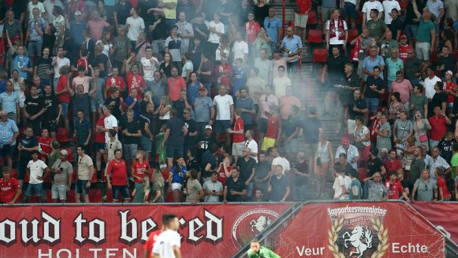 Trainer Fiorentina over wangedrag eigen fans in Enschede: ‘Het spijt me dat dit is gebeurd’