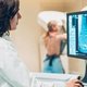 Muriel startte een petitie voor pijnloos alternatief mammografie: ‘Veel vrouwen vinden het onderzoek verschrikkelijk’