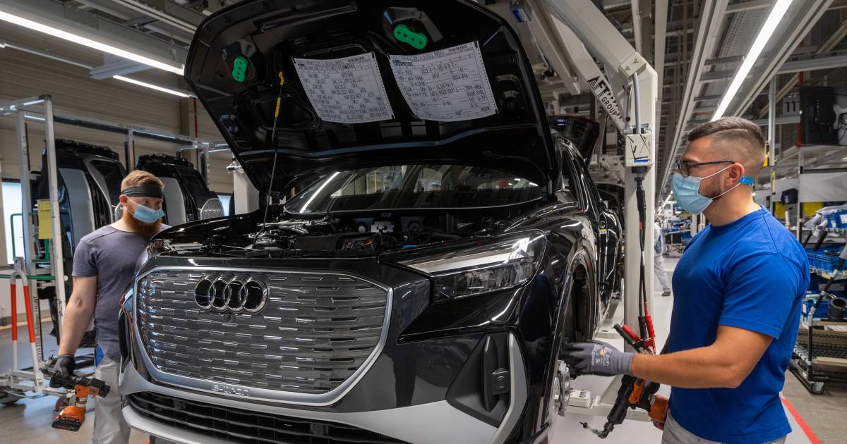 German Automakers’ Struggle to Profit from Battery Cars: Audi’s Warning