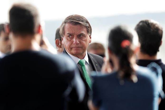 Zorg Brazilie Bezwijkt Maar President Bolsonaro Zegt Stop Met Zeuren Buitenland Bd Nl