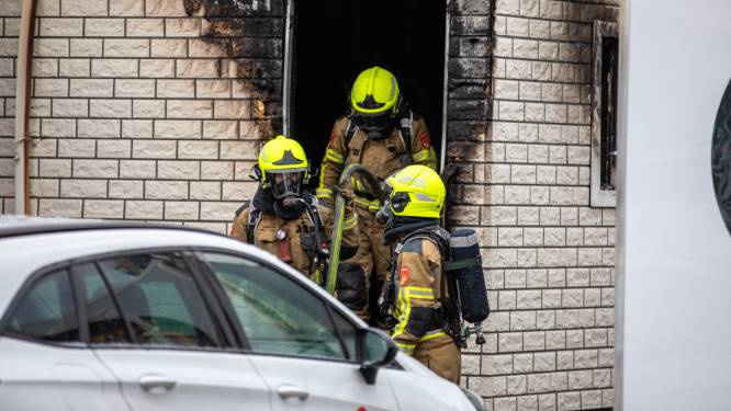 Vrouw (73) overlijdt na brandstichting in woonwagen in Bergen op Zoom 
