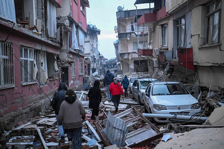 De ravage na de aardbeving in het Turkse Hatay. Beeld AFP