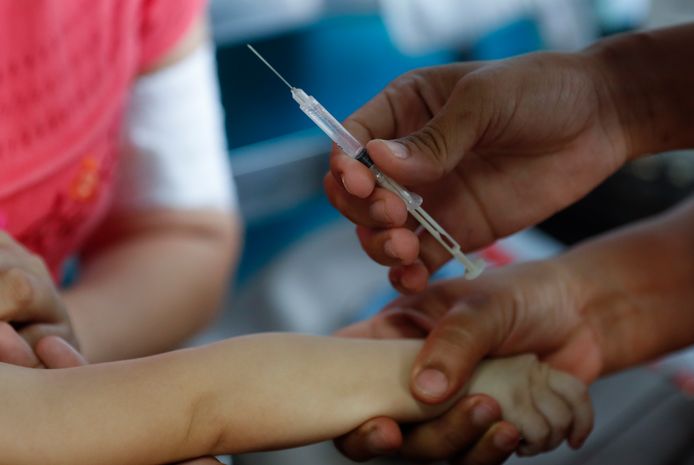 De WHO heeft samen met lokale autoriteiten intussen een grootscheepse campagne op poten gezet om meer dan 6 miljoen kinderen te vaccineren.