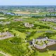 Wonen in een ‘sprookjesbos’: woonwijk Haverleij bij Den Bosch bestaat uit tien kastelen