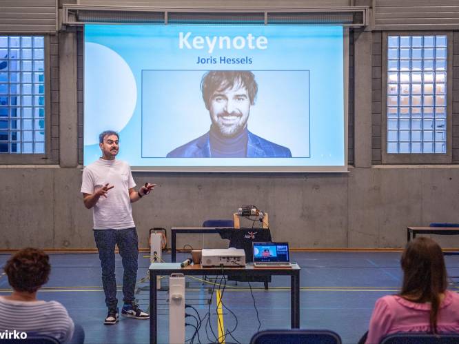 200 studenten nemen deel aan ‘hackaton’ in Aalst: “Geweldige kans om de innovatieve te laten zien”