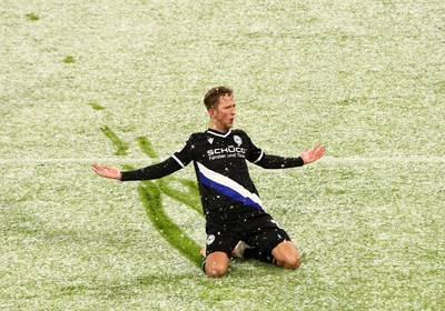 Un but et un assist au Bayern: les débuts de rêve de Vlap avec Bielefeld