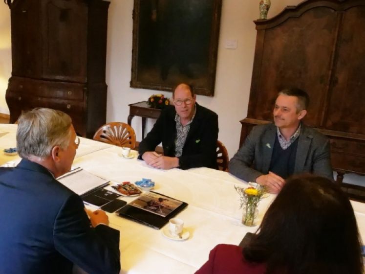 Rabelink begonnen met verkennende gesprekken over nieuwe coalitie, BBB schuift als eerste aan