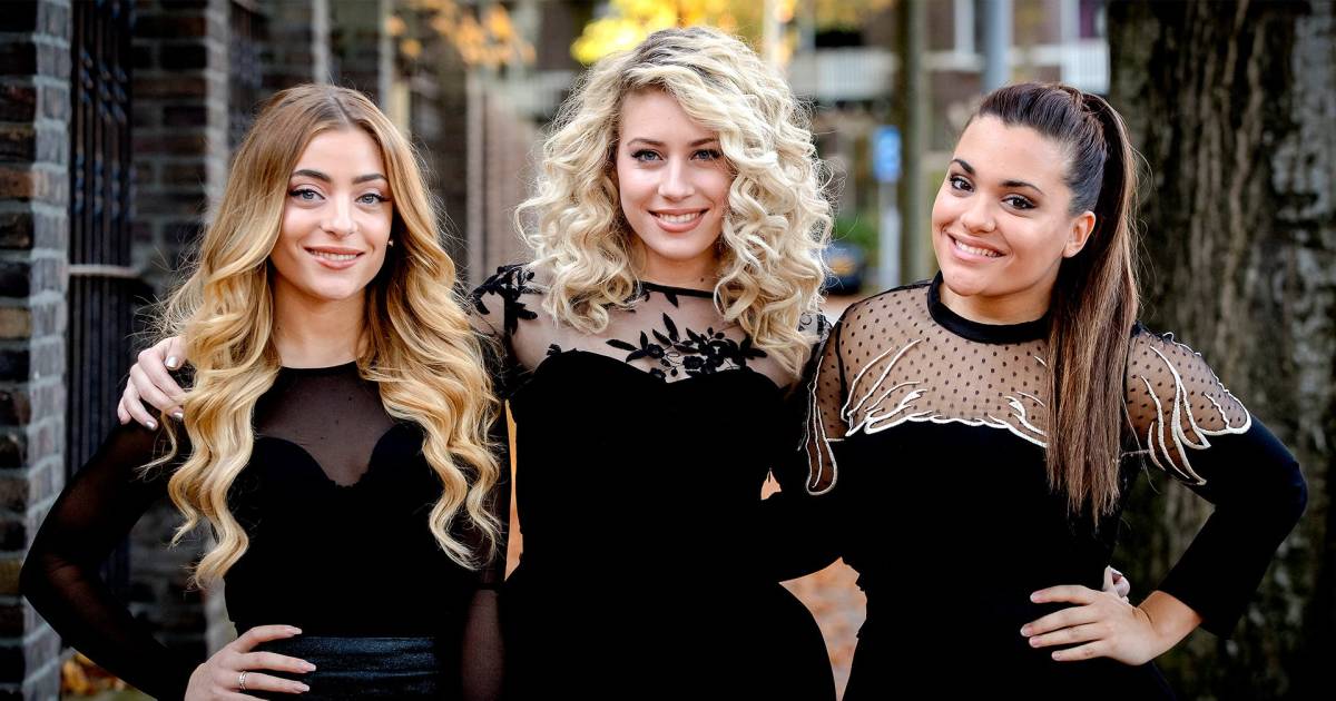 Og3ne Zusjes Herdenken Moeder Op Haar Verjaardag Ik Mis Je Verschrikkelijk Show Ad Nl
