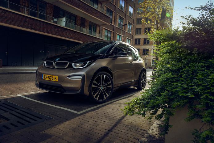 BMW i3