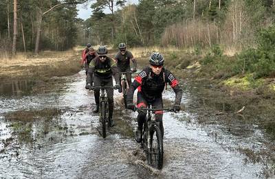 Bockentocht weer afgelast door wateroverlast in de Kempische bossen