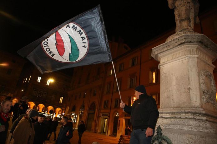 Leden van de Italiaanse fascistische organisatie Forza Nuova tijdens een demonstratie in Bologna in 2018.