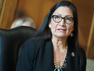 Deb Haaland eerste inheemse Amerikaanse minister