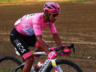 LIVE Giro d’Italia | Tweede rit begonnen zonder afgestapte Gesink, Pogacar op jacht naar roze?