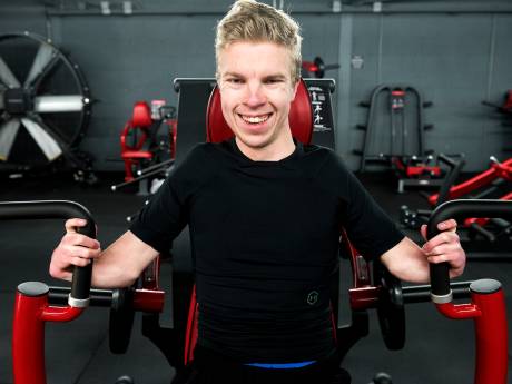 Dennis krijgt 'walgelijke' reacties op zijn sportvideo's: ‘Laat ze maar kletsen’