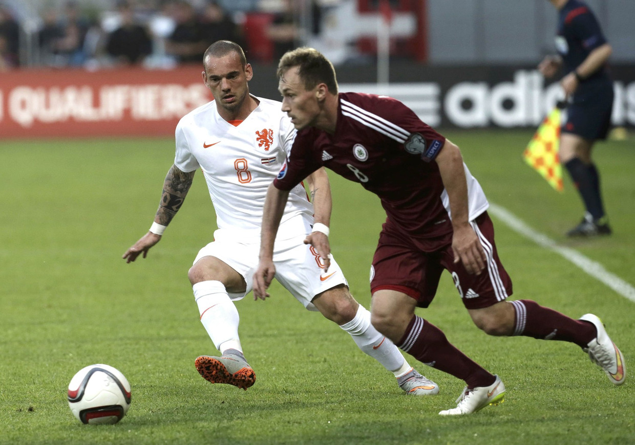 Oranje Heeft Na Zege Weer Alles In Eigen Hand Trouw