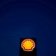 Shell belooft: in 2050 stoten we geen CO2 meer uit. Maar Shells accountant weigert zijn paraaf te zetten