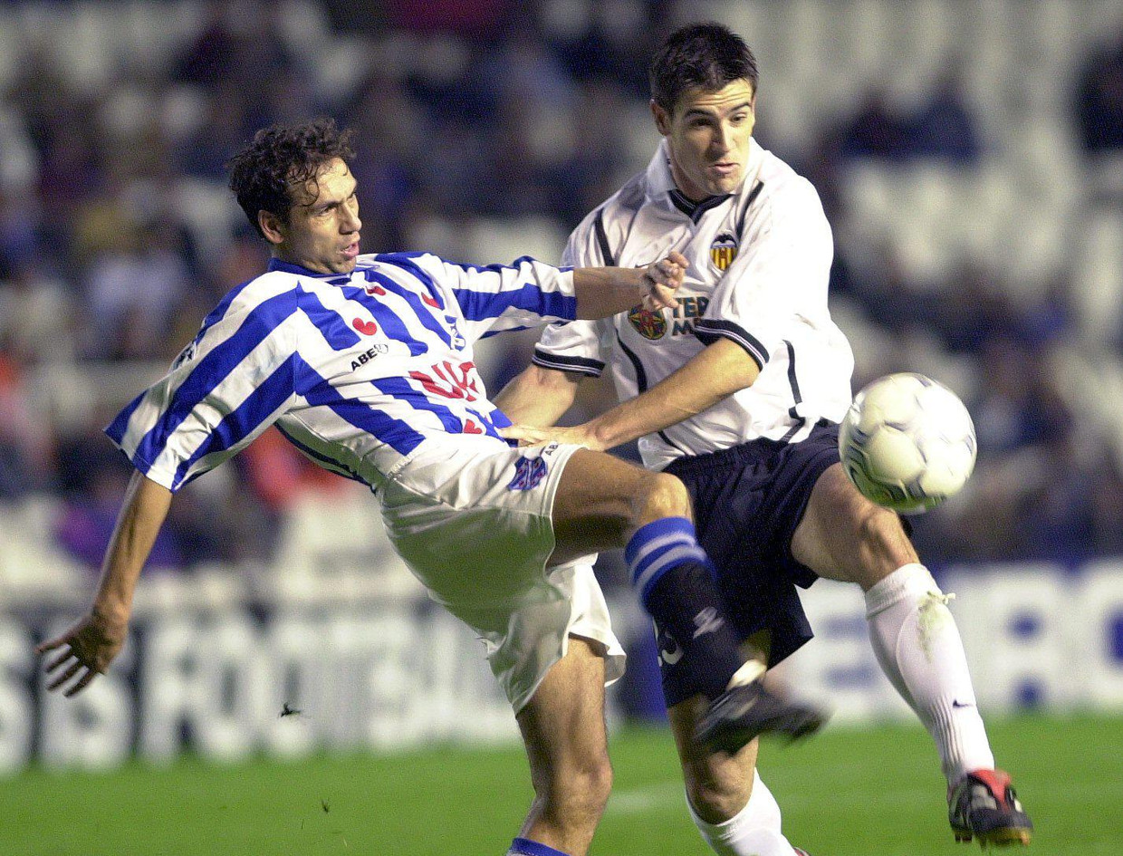 Jeffrey Talan voor Heerenveen in de Champions League. Beeld EPA