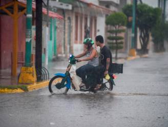 Orkaan Willa aan land gegaan in Mexico